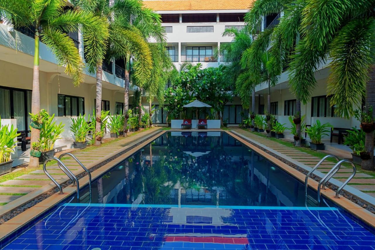 New Riverside Hotel Siem Reap Exterior foto