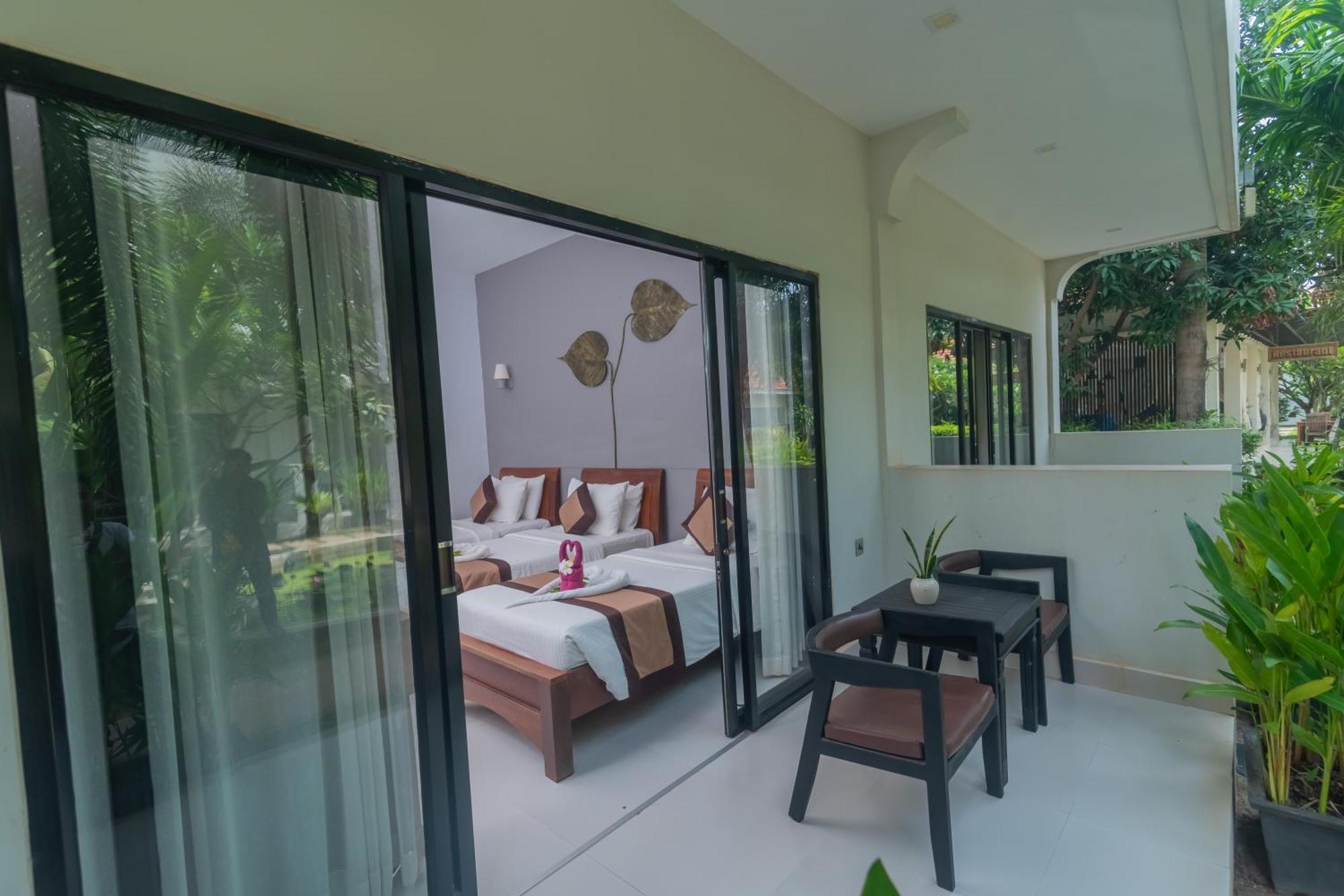 New Riverside Hotel Siem Reap Exterior foto